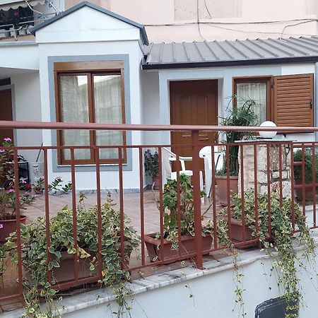 Mario Rooms Sarande Luaran gambar